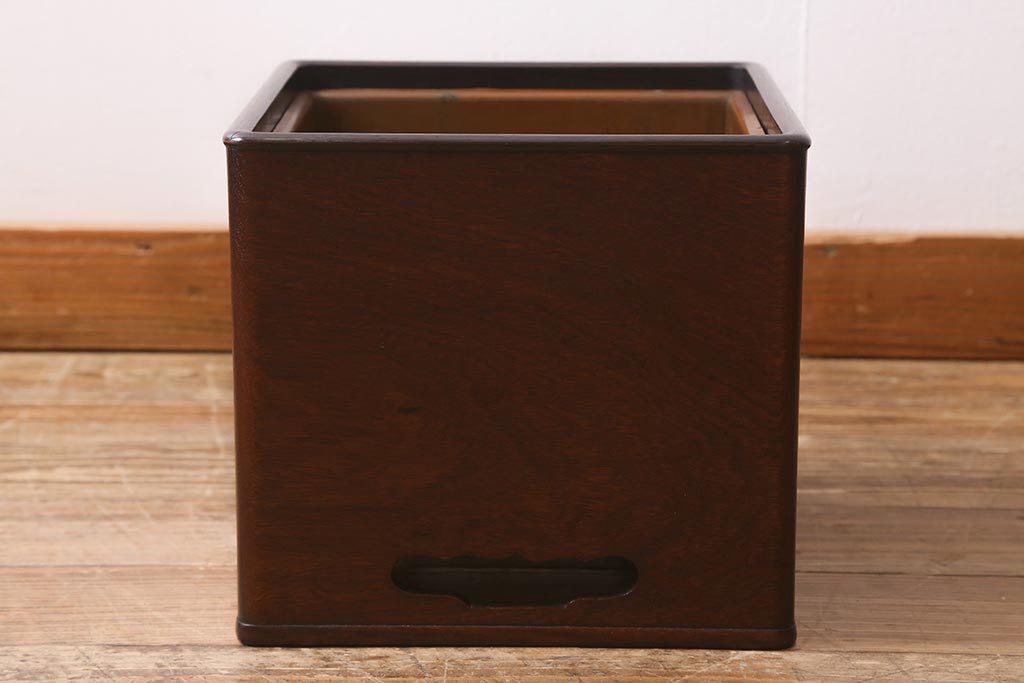 アンティーク雑貨　大正昭和初期　紫檀(シタン)材　シンプルで品のある角火鉢(木製火鉢、箱火鉢)(R-040891)