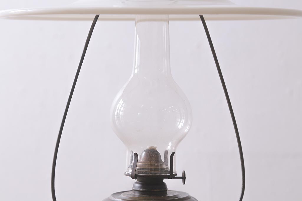 アンティーク雑貨　明治大正　3分芯　銅製油壺が味わいのある吊り下げオイルランプ(石油ランプ、洋燈)(R-040897)