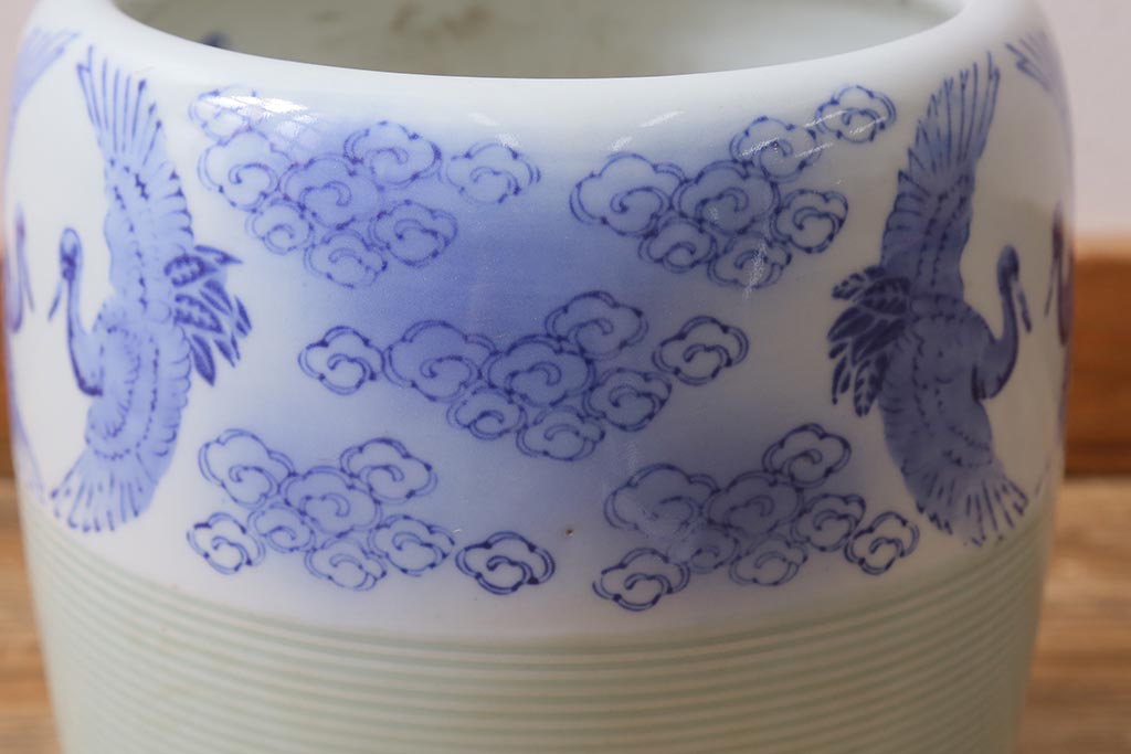 アンティーク雑貨　和製アンティーク　鶴の図　淡い色味が優しげな瀬戸火鉢(鉢カバー)(R-040998)
