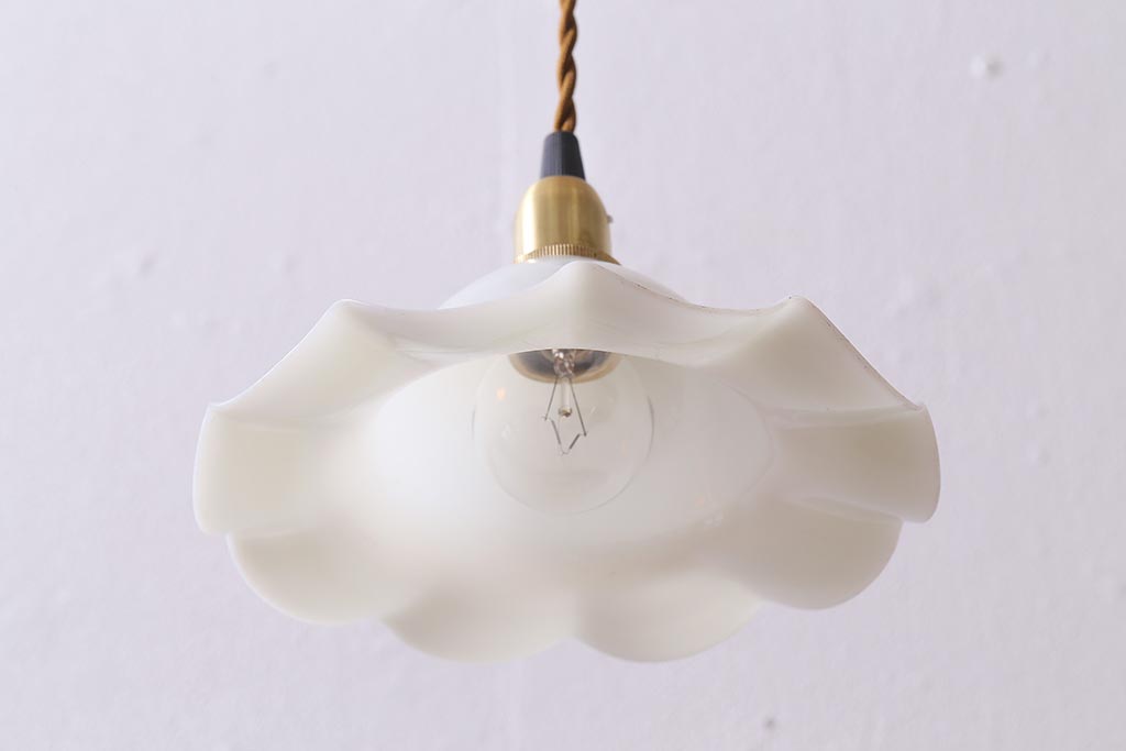 イギリスヴィンテージ照明　可愛らしいフリルシェードのペンダントライト(ランプシェード、天井照明、ビンテージ)(R-041020)