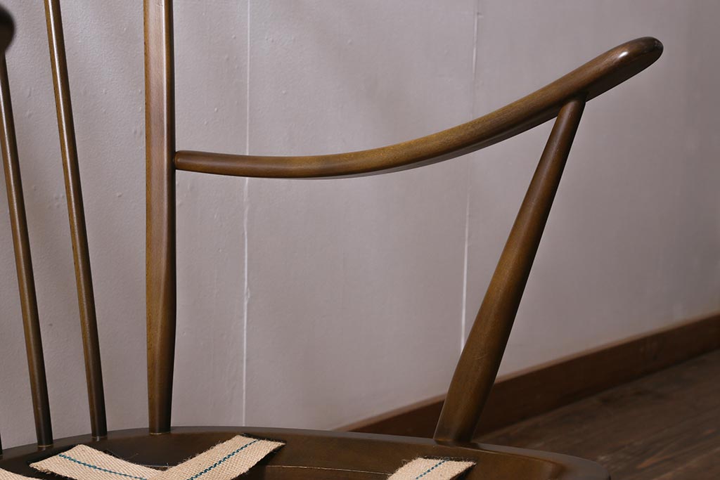 ヴィンテージ家具　ERCOL(アーコール)　エバーグリーン　ハイバック　クラシカルな佇まいが魅力の1人掛けイージーチェア(ラウンジチェア、アームチェア、椅子、ソファ、ビンテージ)(R-041044)