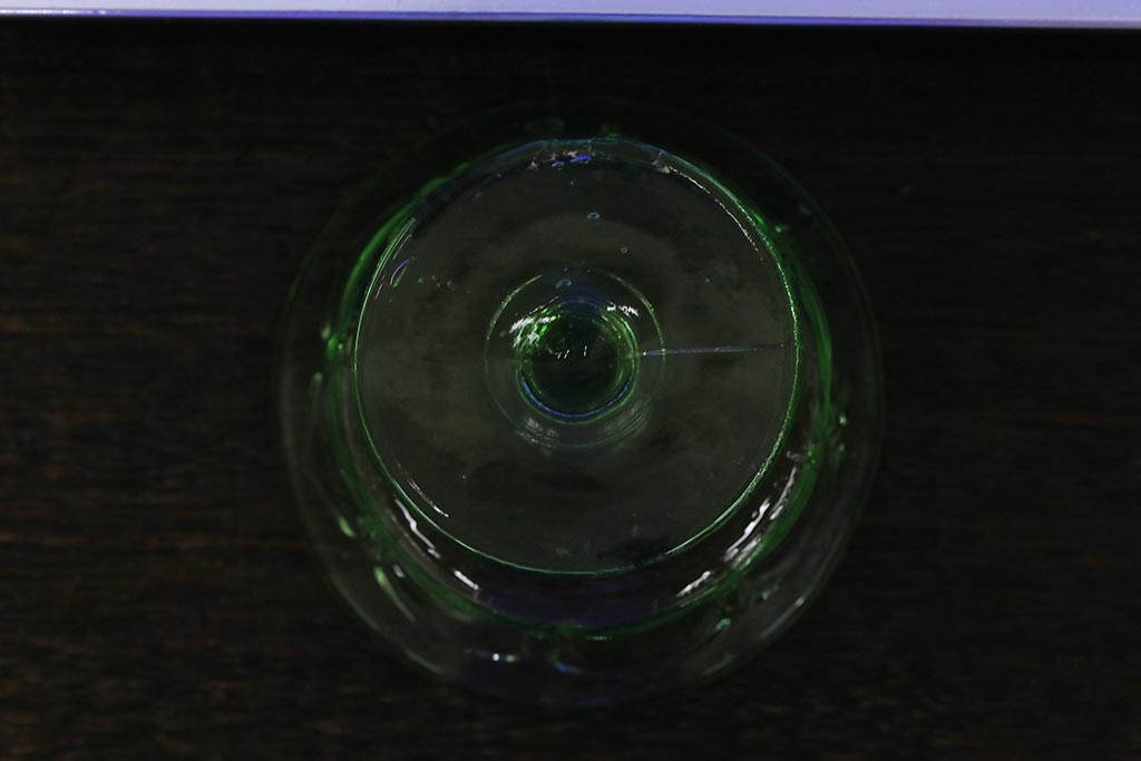 アンティーク雑貨 ウランガラスのレトロなアイスクリームコップ2