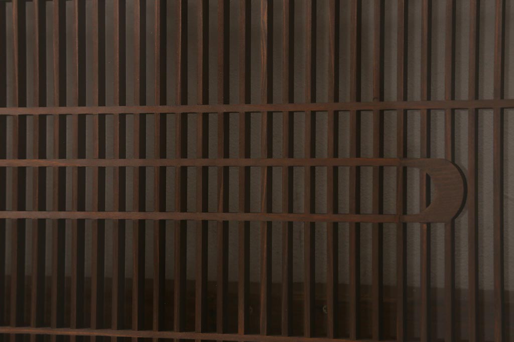 ビンテージ建具　両面ガラス入り　組子　細かい格子に流水模様が組み込まれた上品な筬欄間(オサランマ、明り取り、明かり取り)(R-041254)