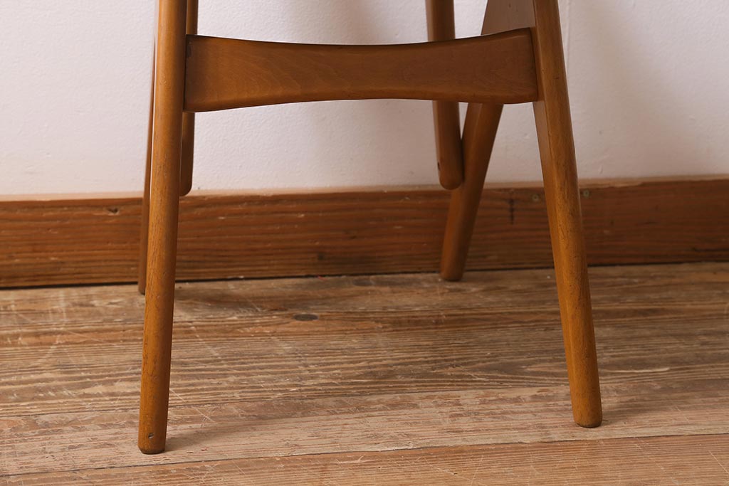 ビンテージ家具 オールドマルニ maruni(マルニ木工) 小振りで可愛らしいデルタチェア(椅子、チェア、ダイニングチェア)(R-041267