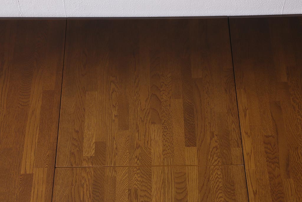 中古　飛騨産業　穂高シリーズ　キツツキマーク　エレガントな雰囲気漂うエクステンションテーブル(ダイニングテーブル、拡張式テーブル)(R-041272)