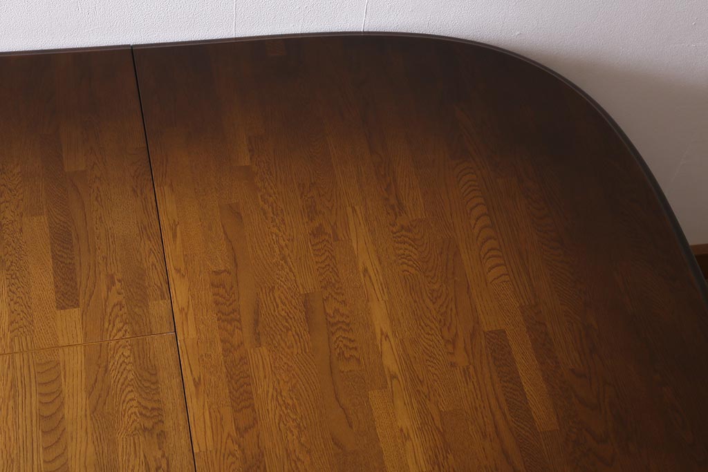 中古　飛騨産業　穂高シリーズ　キツツキマーク　エレガントな雰囲気漂うエクステンションテーブル(ダイニングテーブル、拡張式テーブル)(R-041272)