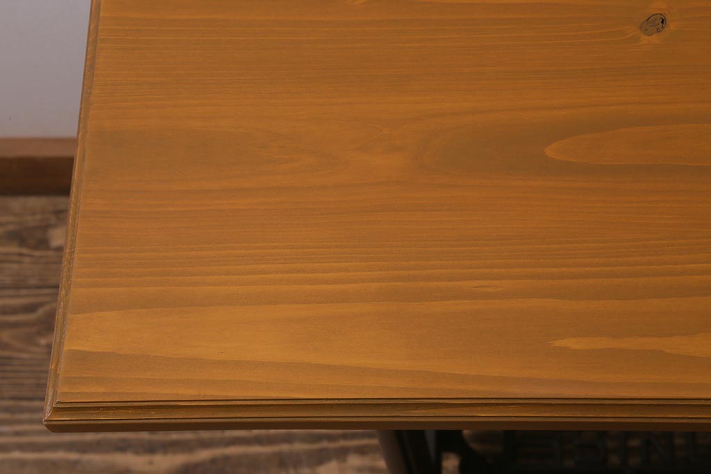レトロ家具　アンティーク　シンプル　レトロなシンガー社製ミシンテーブル(シンガーミシン、サイドテーブル、カフェテーブル)(R-041277)