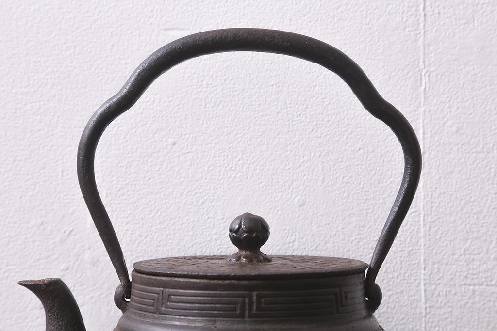 希少品 鉄瓶 寿桜紋様 骨董品 アンティーク 古美術 急須（即日