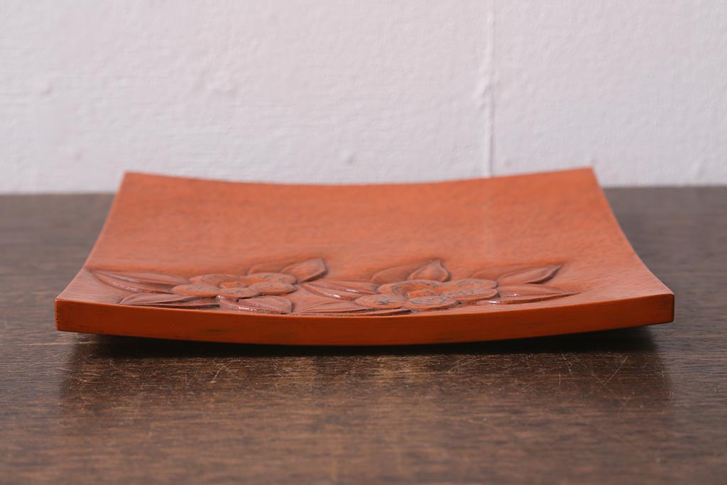 アンティーク雑貨　鎌倉彫　椿　角盆(木製角皿、漆器)(R-041285)