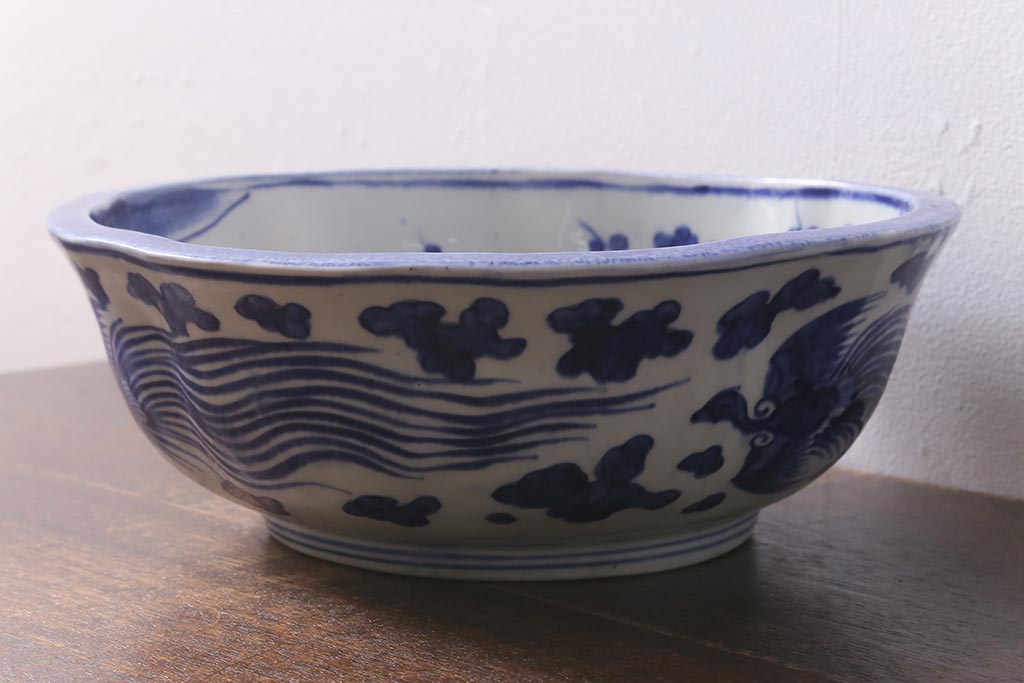 アンティーク雑貨　明治期　染付　べろ藍　草花文　特大深鉢(和食器、深皿)(R-041299)