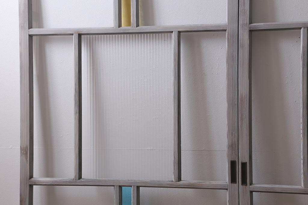 アンティーク建具　昭和初期　ペイント　色ガラス・モールガラス　色ガラスがレトロなガラス戸2枚セット(引き戸、建具)(R-041321)