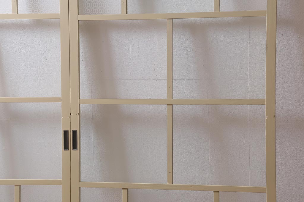 アンティーク建具　昭和初期　当店オリジナルガラス　花菱模様　ナチュラルスタイルの空間におすすめなガラス戸2枚セット(引き戸、建具)(R-041322)