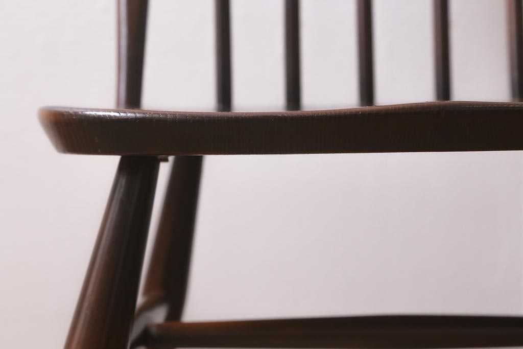 ヴィンテージ家具　イギリスビンテージ　ERCOL(アーコール)　美しく丈夫な作りが魅力的なクエーカーチェア(ダイニングチェア、椅子、ウィンザーチェア、ウインザーチェア)(R-041352)