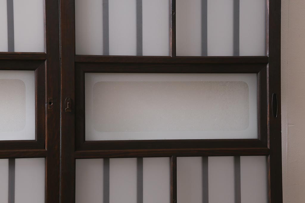 アンティーク建具　和製アンティーク　昭和初期　結霜ガラス・すりガラス　和モダンスタイルにおすすめなガラス戸4枚セット(引き戸、建具)(R-041408)