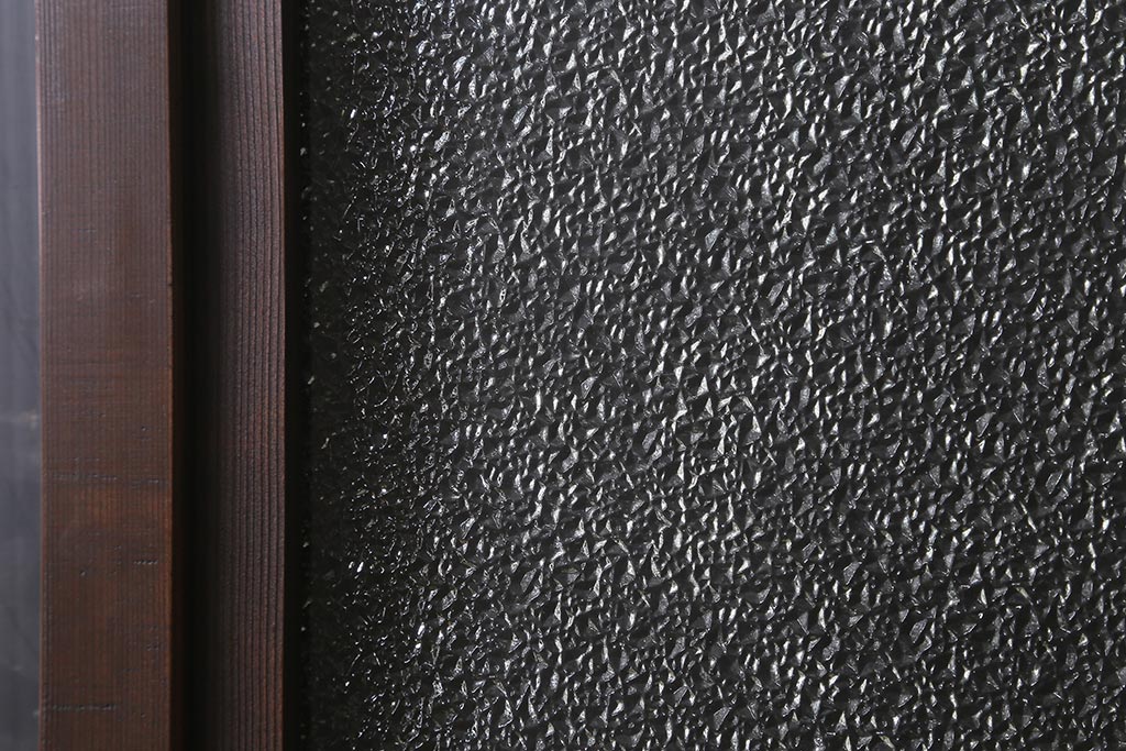 アンティーク建具　昭和初期　一枚板　ダイヤガラス入り　窓付きのシンプルな引き戸1枚(建具)(R-041412)