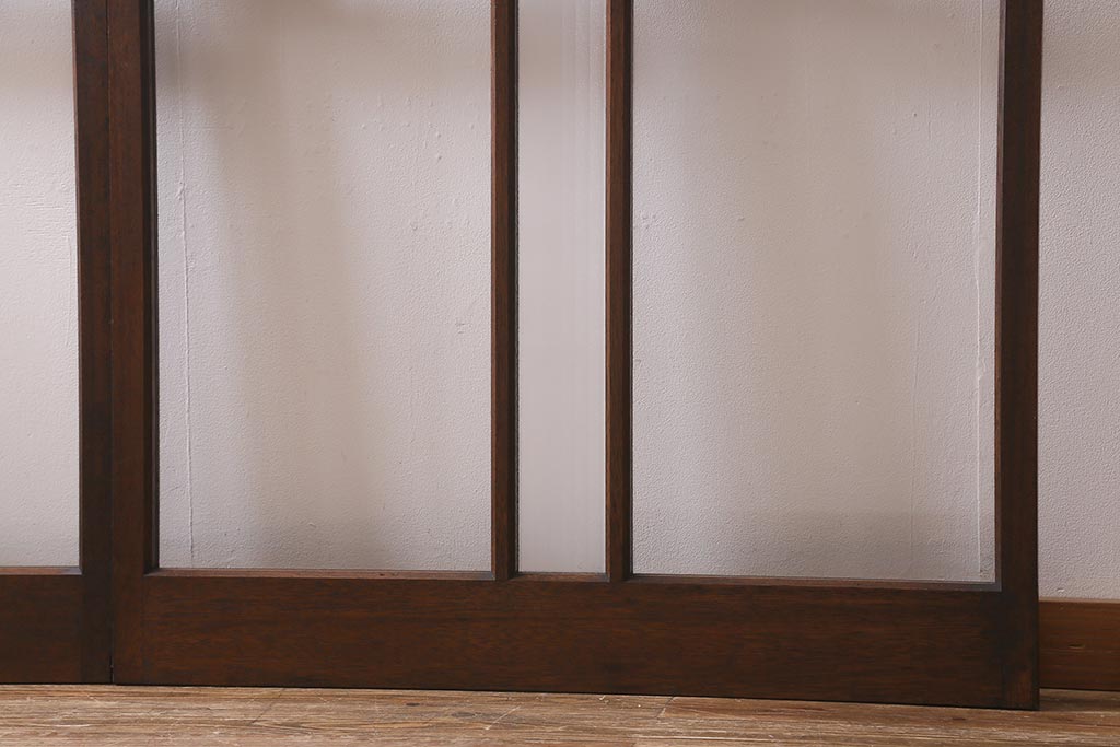 ビンテージ建具　銀モールガラス入り　昭和レトロな雰囲気が香るガラス戸2枚セット(引き戸、建具)(R-041413)