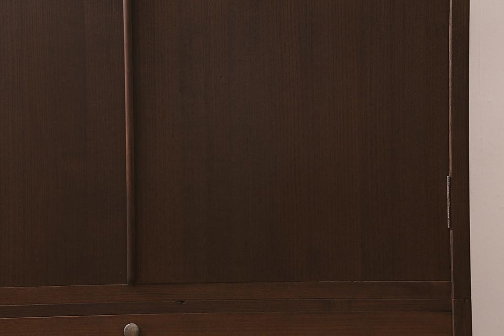 中古　伝統工芸品　隠し付き　繊細な意匠金具が目を引く加茂総桐箪笥のワードローブ(総桐たんす、洋服タンス、衣装タンス)(定価約120万円)(R-041446)
