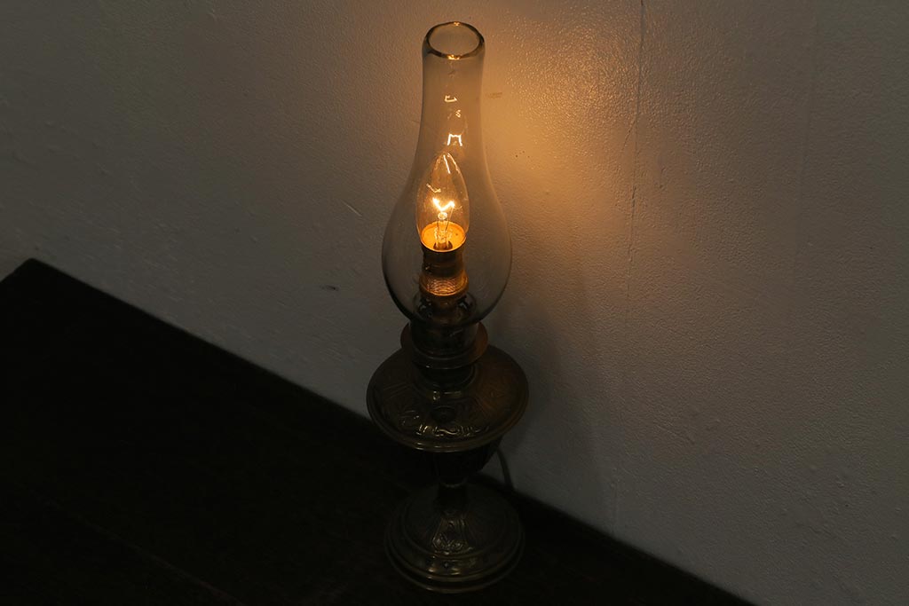 アンティーク照明　フランスアンティーク　オイルランプをリメイクしたテーブルランプ(スタンドライト、卓上照明)(R-041468)