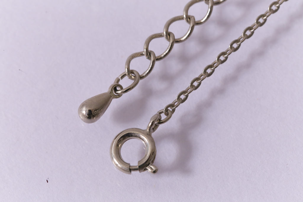 ヴィンテージ雑貨　ヨーロッパ　デルフト磁器　風車が描かれたビンテージのネックレス(ペンダント、アクセサリー)(R-041545)