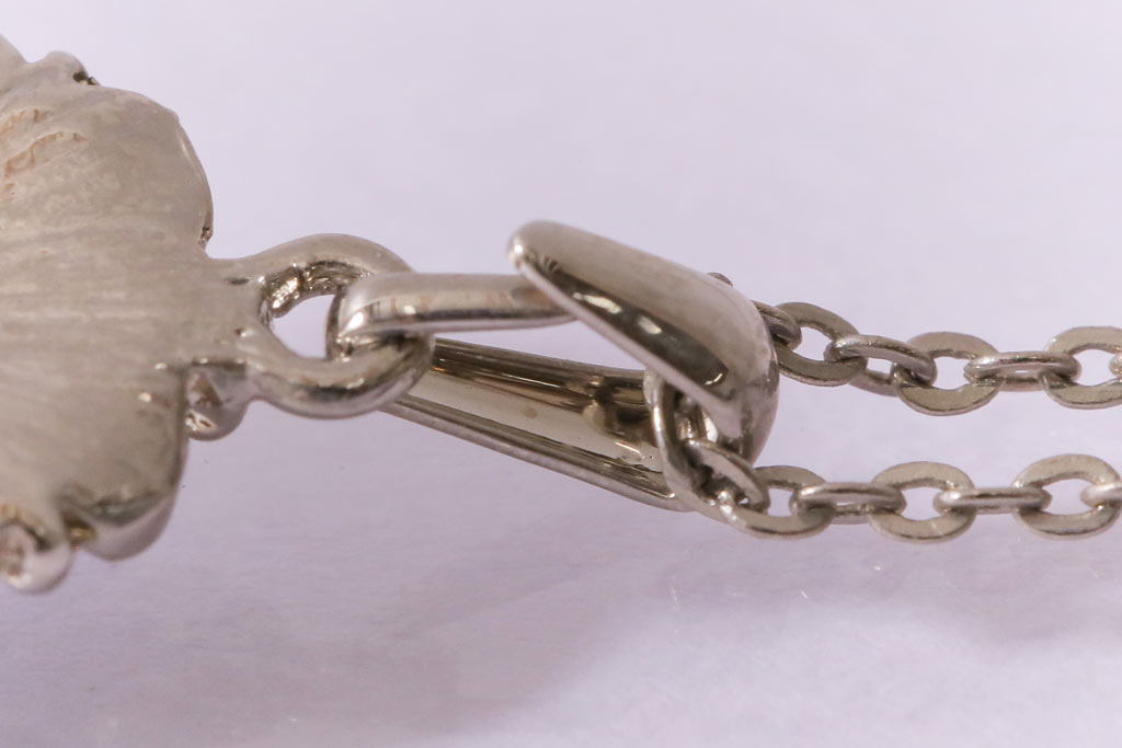 ヴィンテージ雑貨　ヨーロッパ　デルフト磁器　風車が描かれたビンテージのネックレス(ペンダント、アクセサリー)(R-041545)