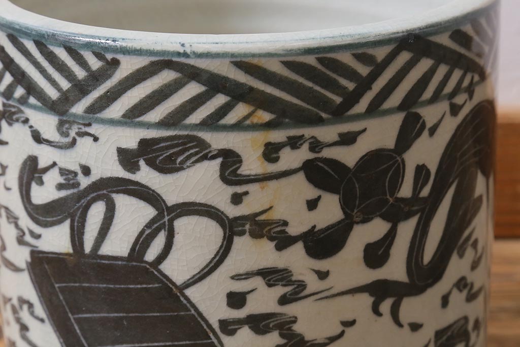 アンティーク雑貨　和製アンティーク　鳥文　モダンな雰囲気漂う瀬戸火鉢(鉢カバー)(R-041568)