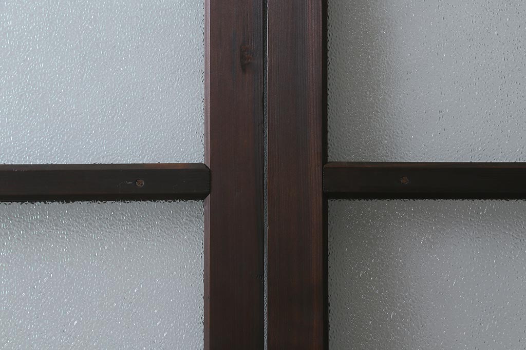 アンティーク建具　上手物!　腰板ケヤキ材　ダイヤガラス　落ち着いた色合いのレトロなガラス戸2枚セット(引き戸・建具)(R-041580)