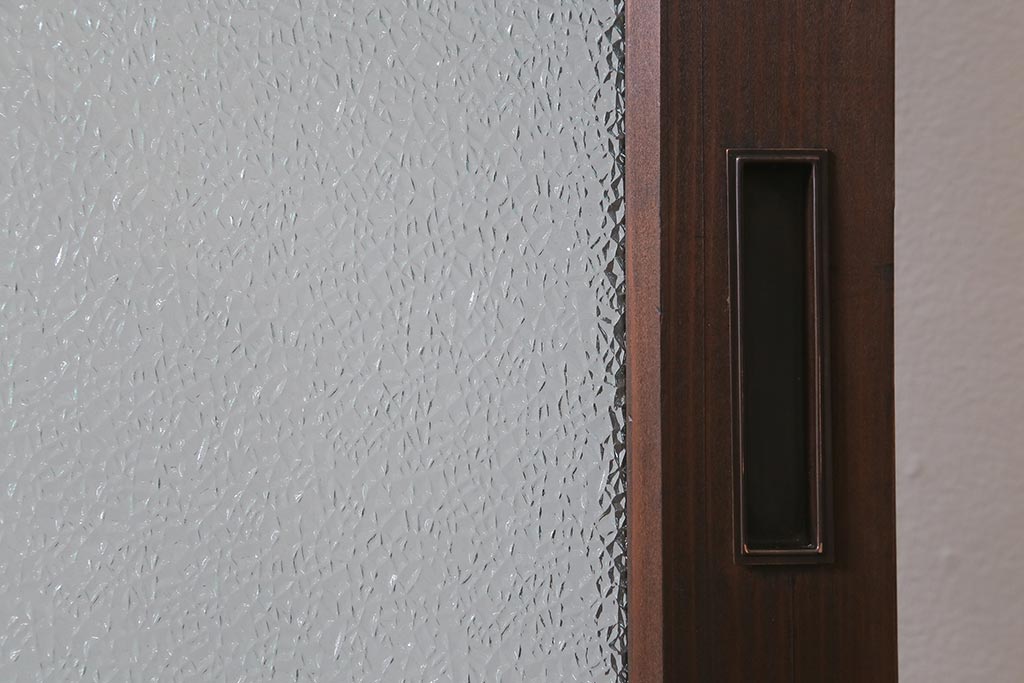 アンティーク建具　上手物!　腰板ケヤキ材　ダイヤガラス　落ち着いた色合いのレトロなガラス戸2枚セット(引き戸・建具)(R-041580)