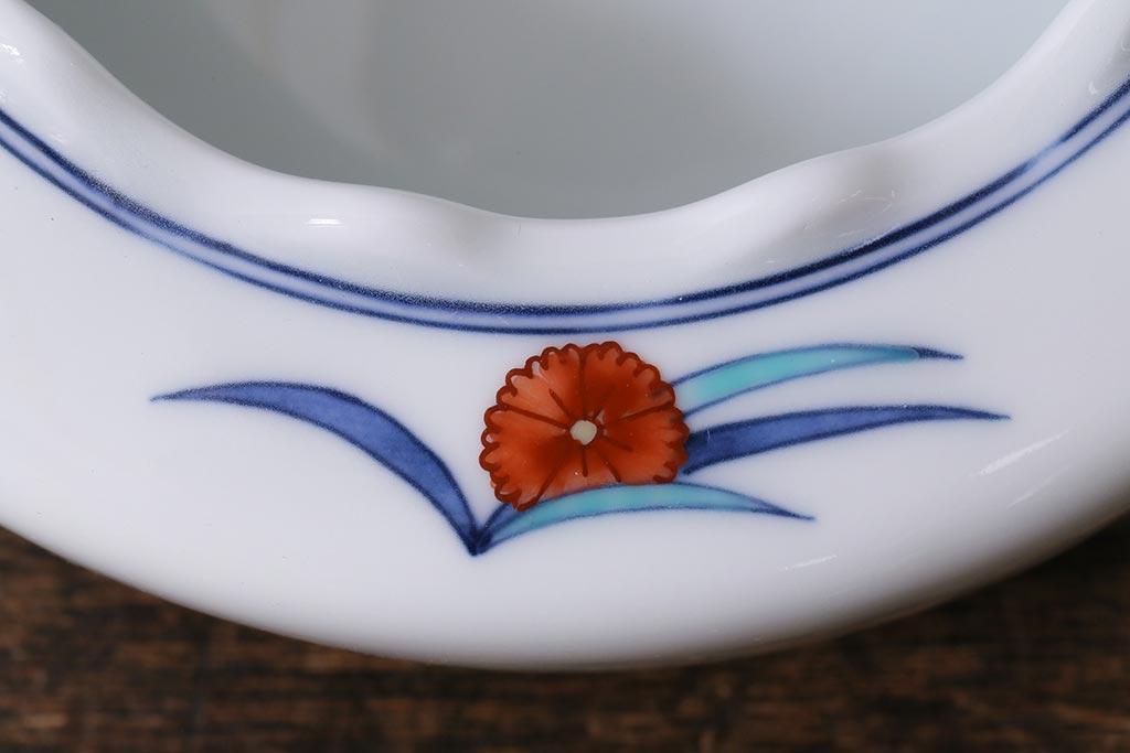 未使用品 今泉今右衛門 錦花絵灰皿 箱付き(色鍋島、色絵)(R