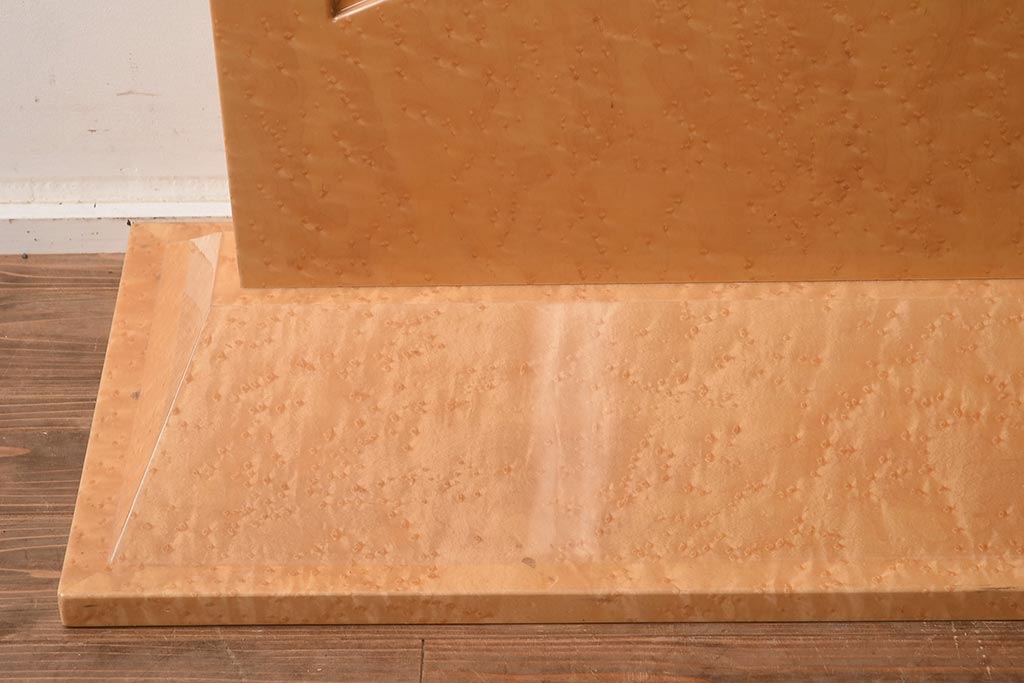 在庫未使用品　IDC大塚家具　松創　バーズアイ(鳥眼目)　メープル　ステンドグラスの衝立(つい立て)(定価約93万円)(R-041642)