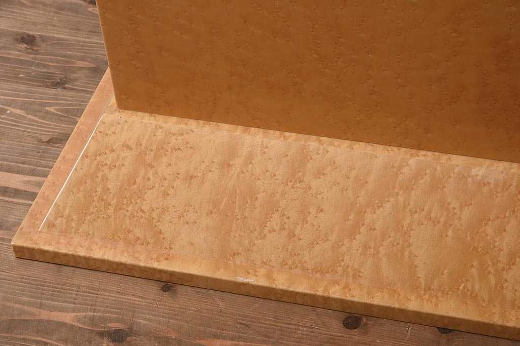 在庫未使用品　IDC大塚家具　松創　バーズアイ(鳥眼目)　メープル　ステンドグラスの衝立(つい立て)(定価約93万円)(R-041642)