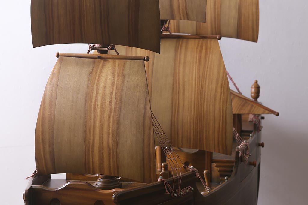 スペイン製　メイフラワー号　帆船型　自慢の一品になるワインキャビネット(ワインラック、オブジェ)(定価約100万円)(R-041654)