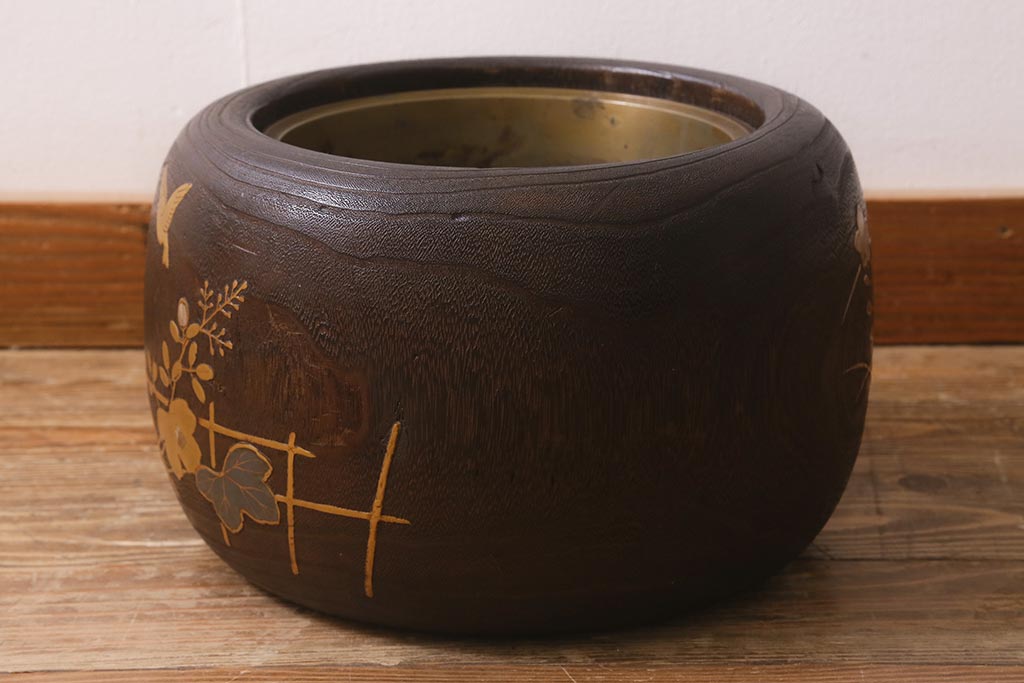 アンティーク雑貨　大正昭和初期　桐材　蒔絵・螺鈿　花鳥図が目を引く刳り貫き火鉢(木製火鉢、手あぶり)(R-041696)