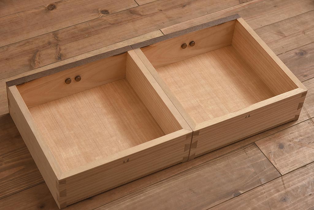 在庫未使用品　IDC大塚家具　松創　焼桐　器局(茶道具、戸棚、キャビネット)(定価約147万円)(R-041714)