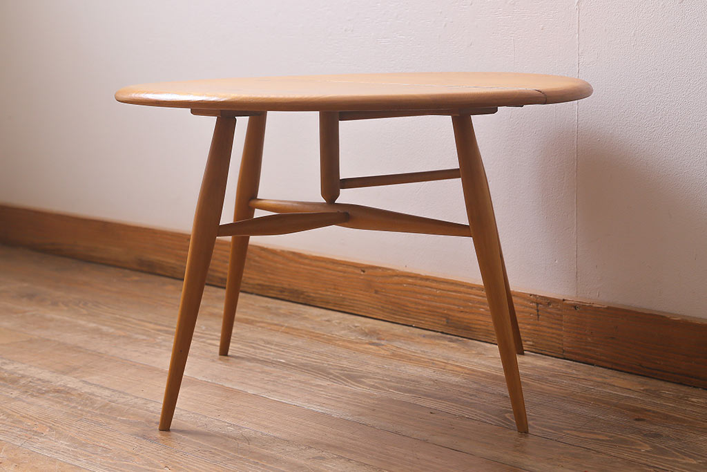 ヴィンテージ家具　イギリスビンテージ　レア品　ERCOL(アーコール)　ラウンドテーブル(バタフライテーブル、ローテーブル、センターテーブル)(R-041753)