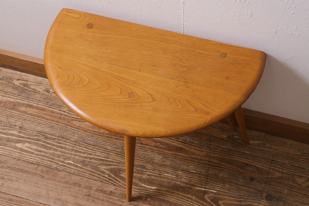 ヴィンテージ家具　イギリスビンテージ　レア品　ERCOL(アーコール)　ラウンドテーブル(バタフライテーブル、ローテーブル、センターテーブル)(R-041753)