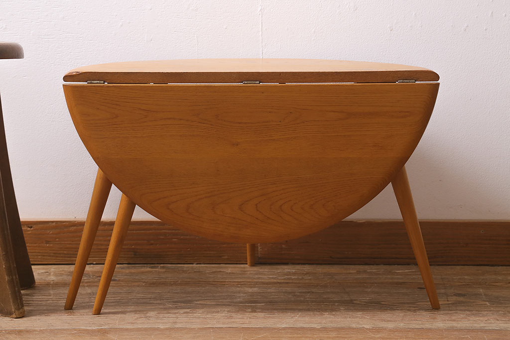 ヴィンテージ家具　イギリスビンテージ　レア品　ERCOL(アーコール)　ラウンドテーブル(バタフライテーブル、ローテーブル、センターテーブル)(R-041753)