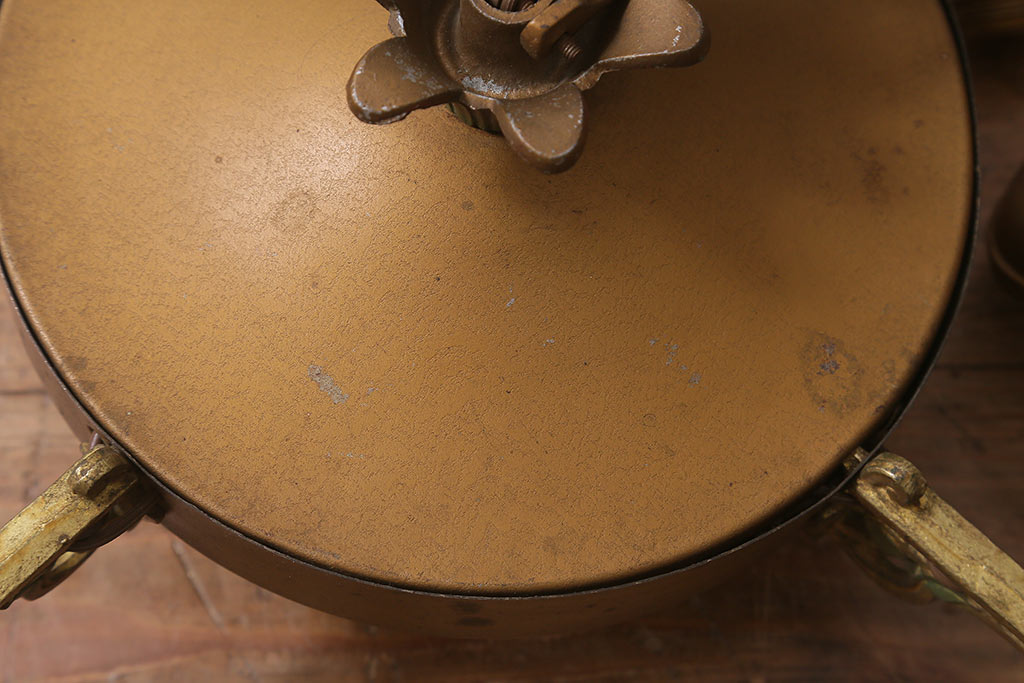 アメリカビンテージ　青銅製　4灯　可憐なデザインのシャンデリア(天井照明)(R-041757)