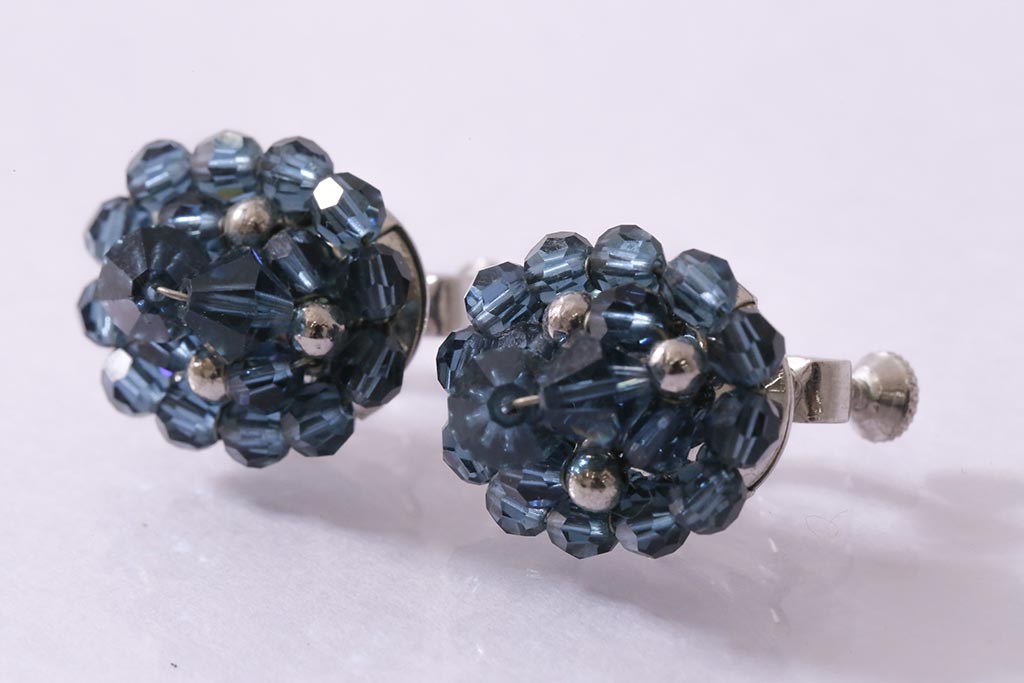 フランス　BALMAIN(バルマン)　大人の雰囲気漂うブルーのアクセサリーセット(イヤリング、ネックレス)(R-041790)