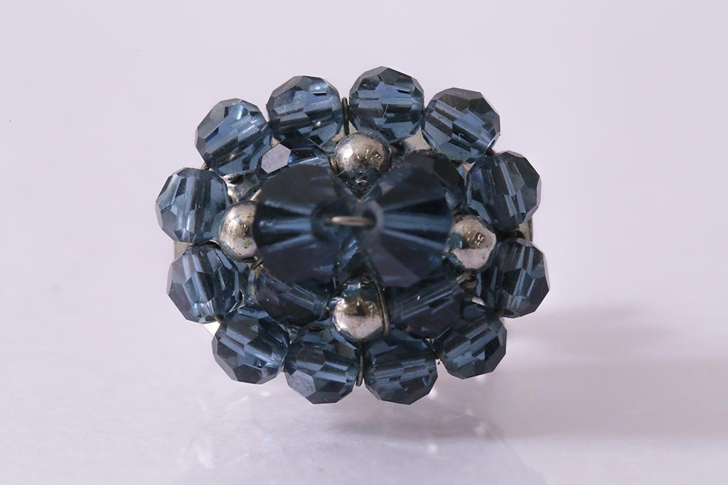フランス　BALMAIN(バルマン)　大人の雰囲気漂うブルーのアクセサリーセット(イヤリング、ネックレス)(R-041790)