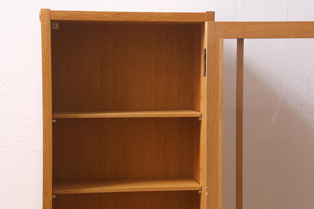 在庫未使用品　IDC大塚家具　川股家具工房　シンプルなウォールキャビネット(壁掛け戸棚)(定価約8万円)(R-041840)