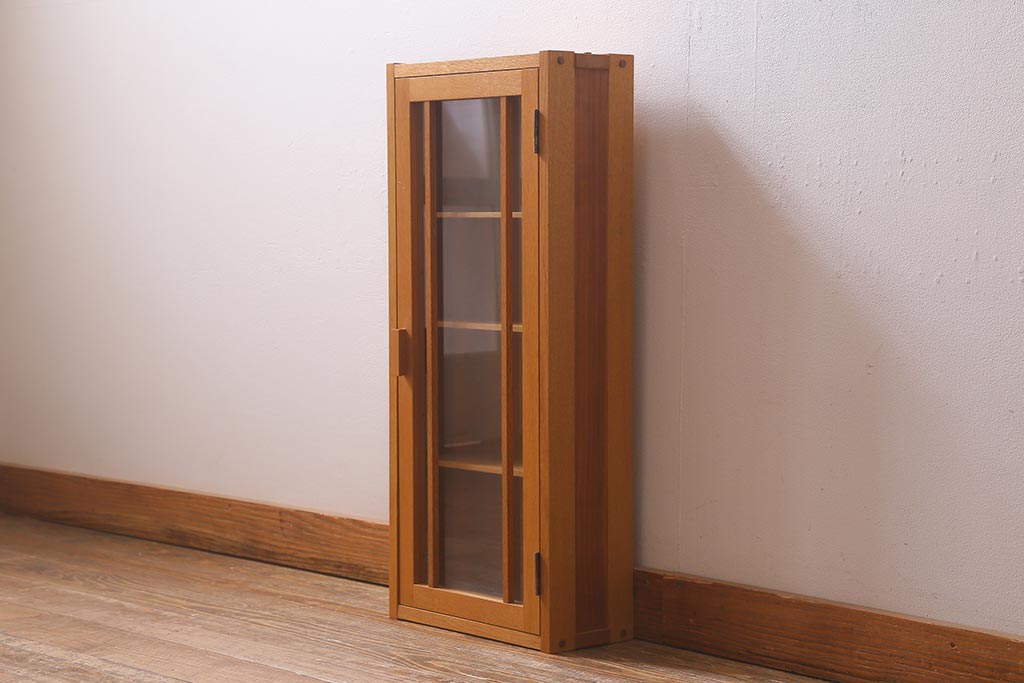 在庫未使用品　IDC大塚家具　川股家具工房　シンプルなウォールキャビネット(壁掛け戸棚)(定価約8万円)(R-041840)