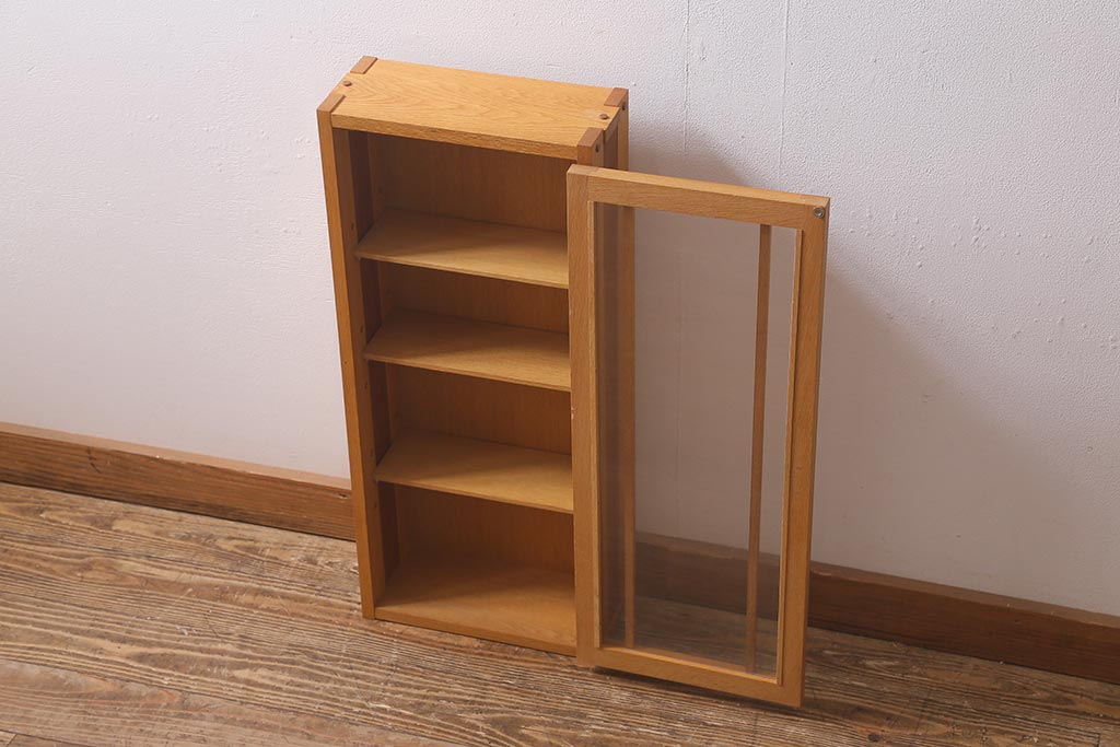 在庫未使用品　IDC大塚家具　川股家具工房　シンプルなウォールキャビネット(壁掛け戸棚)(定価約8万円)(R-041840)