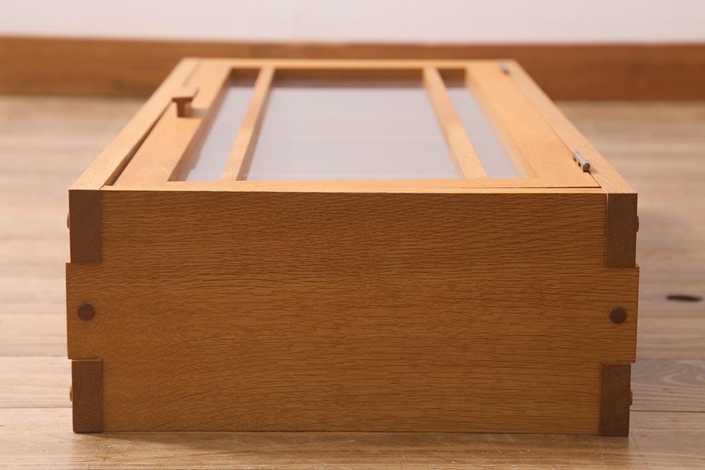 在庫未使用品　IDC大塚家具　川股家具工房　シンプルなウォールキャビネット(壁掛け戸棚)(定価約8万円)(R-041840)
