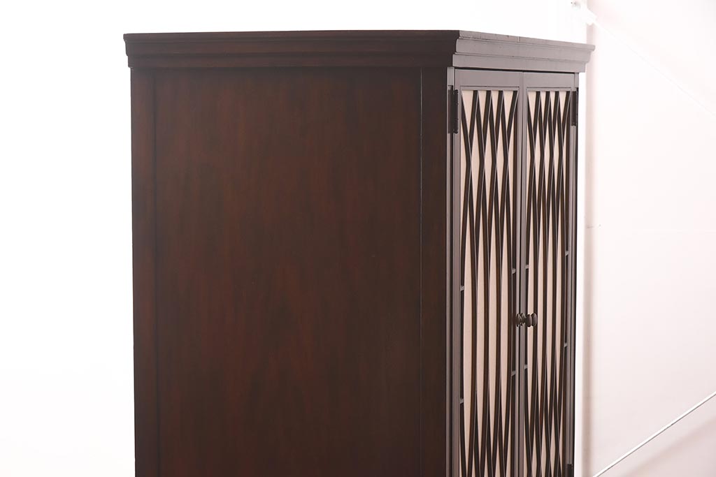 展示品　IDC大塚家具　ヒッコリーチェア社(HICKORY CHAIR)　トーマス・オブライアン　2890-10　サイドボード(TVキャビネット、収納棚)(定価約73万円)(R-041844)