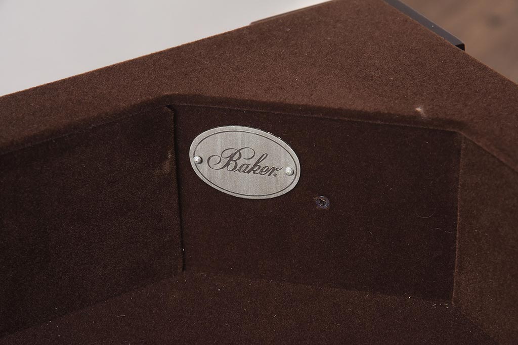 展示品　IDC大塚家具　Baker(ベーカー社)　3780　チェリー材　パーケット天板のシックなゲームテーブル(定価約113万円)(R-041864)