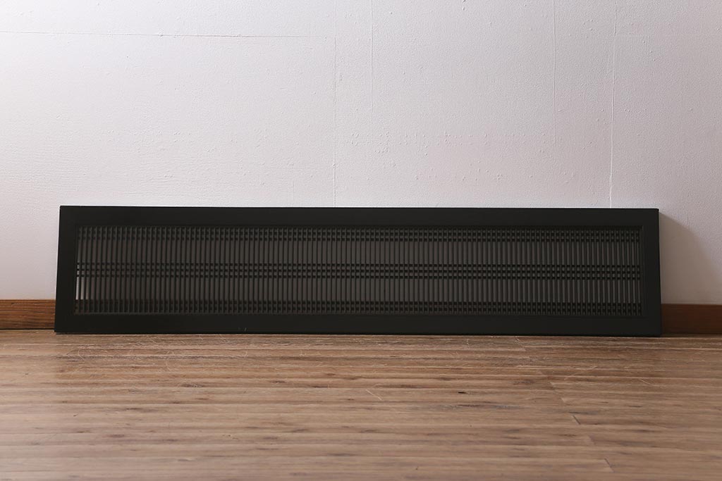 アンティーク建具　昭和初期　繊細に並んだ細い桟が目を引く筬欄間(オサランマ、明り取り、建具)(R-042019)