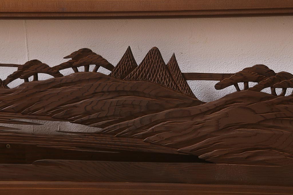 ビンテージ建具　昭和中期　山水図　帆掛け船　風情のある和空間を演出する彫刻欄間(明かり取り、明り取り)(R-042021)