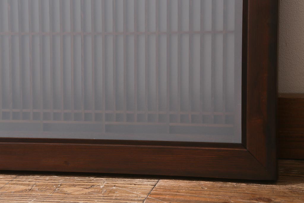 ビンテージ建具　両面ガラス　すりガラス入り　細い桟が上品な雰囲気の筬欄間(オサランマ、明かり取り、明り取り)(R-042022)