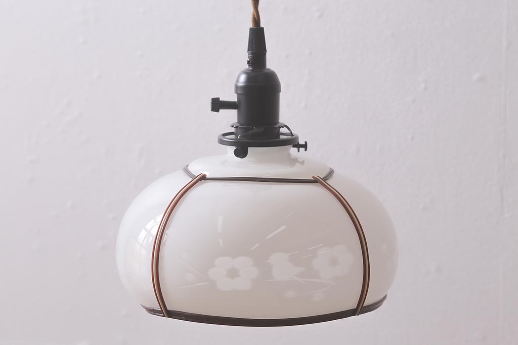 アンティーク照明　昭和初期　梅と小鳥の模様が可愛らしい天井照明(吊り下げ照明、ペンダントライト)(R-042031)