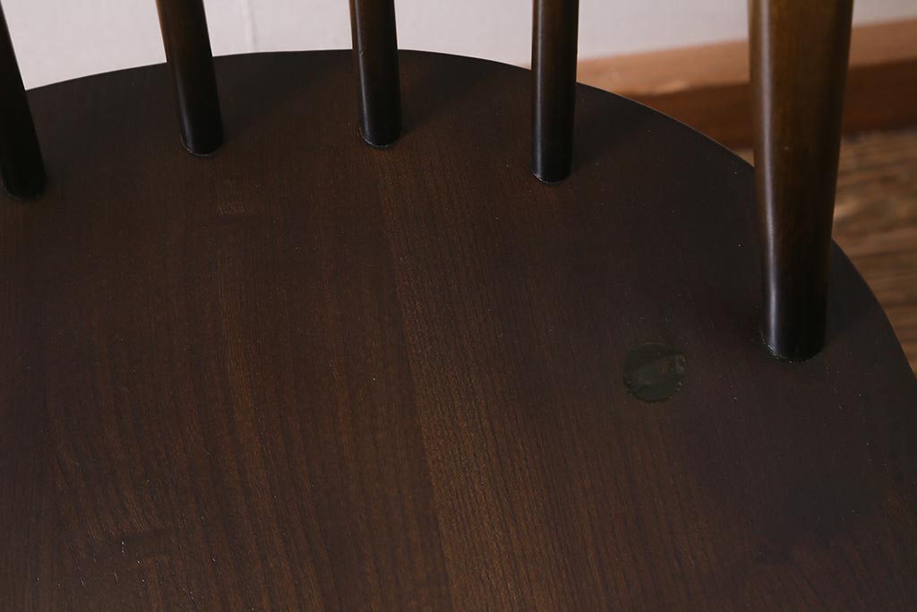 ヴィンテージ家具　イギリスビンテージ　ERCOL(アーコール)　美しく丈夫な作りが魅力的なクエーカーチェア(ダイニングチェア、椅子、ウィンザーチェア、ウインザーチェア)(R-042034)